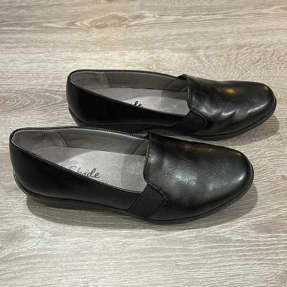 NEW Life Stride Velocity 2.0 Isabelle Black Loafer 7.5 W - Picture 3 of 14